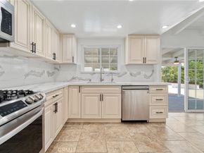 8749 Norwich Avenue, North Hills CA 91343