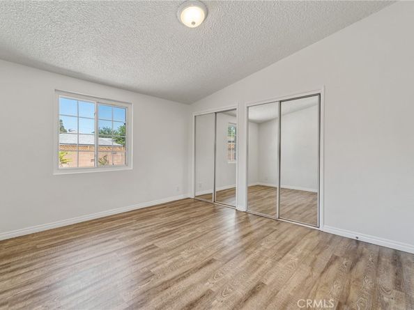 8749 Norwich Avenue, North Hills CA 91343