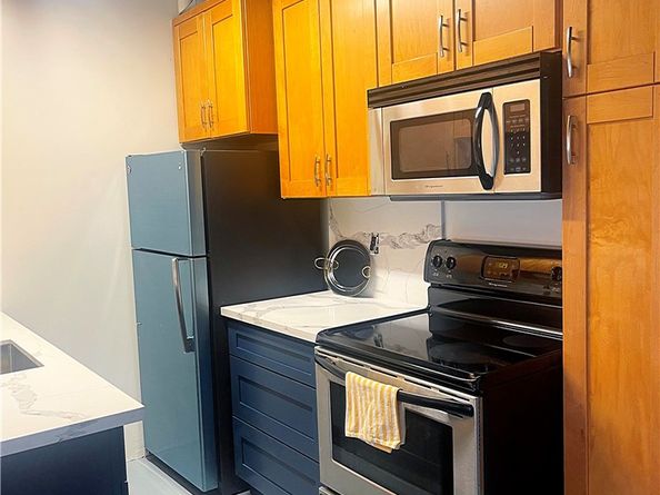 312 W 5th Street 1003, Los Angeles CA 90013