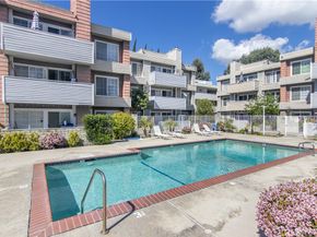 20235 Keswick Street 102, Winnetka CA 91306