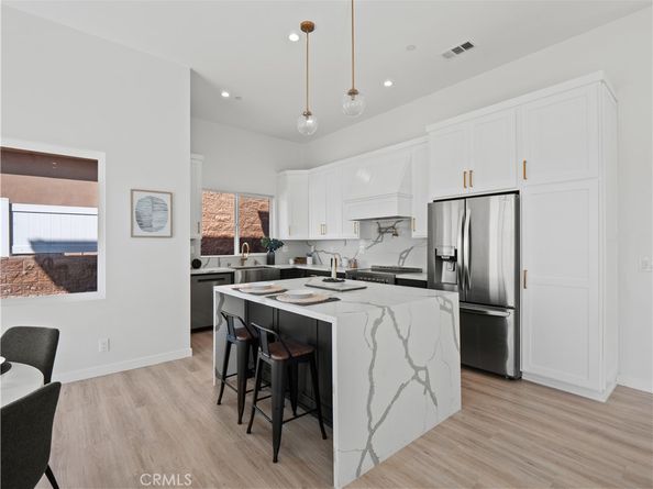 12515 Haleh Lane, Sylmar CA 91342