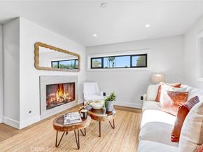 15577 Otsego Street, Encino CA 91436