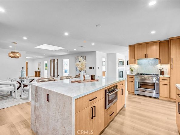 15577 Otsego Street, Encino CA 91436