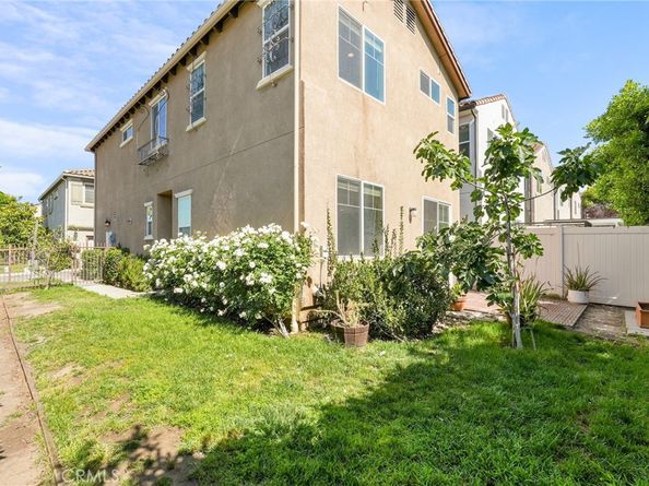 7600 N Courage Way, Van Nuys CA 91405