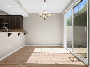 7600 N Courage Way, Van Nuys CA 91405