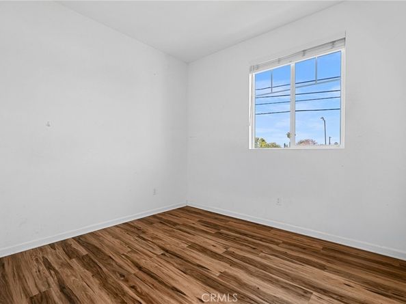 7600 N Courage Way, Van Nuys CA 91405