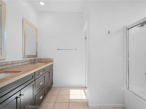 7600 N Courage Way, Van Nuys CA 91405