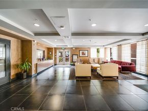 21301 Erwin Street 303, Woodland Hills CA 91367