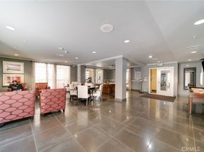 21301 Erwin Street 303, Woodland Hills CA 91367
