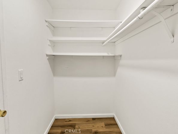 18620 Hatteras Street 223, Tarzana CA 91356