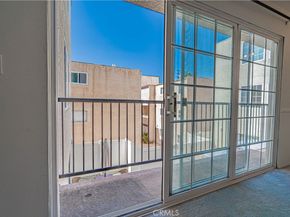 5050 Coldwater Canyon Avenue 306, Sherman Oaks CA 91423