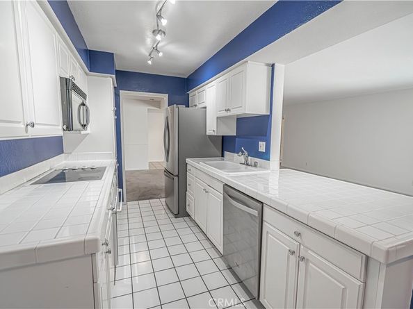 5050 Coldwater Canyon Avenue 306, Sherman Oaks CA 91423