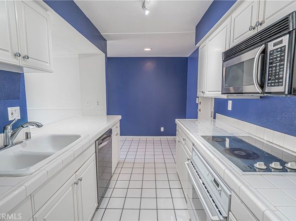 5050 Coldwater Canyon Avenue 306, Sherman Oaks CA 91423