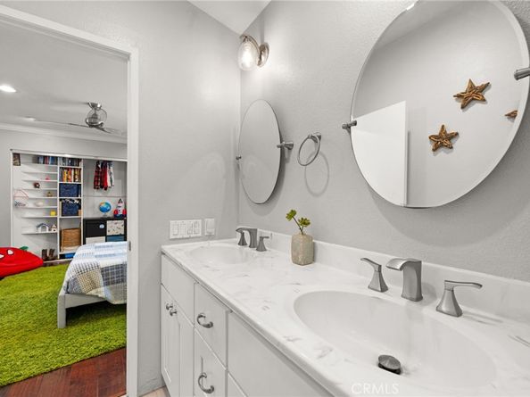 2330 Vanguard Way L101, Costa Mesa CA 92626