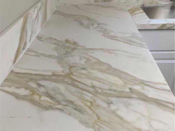 636 W 52nd, Los Angeles CA 90037