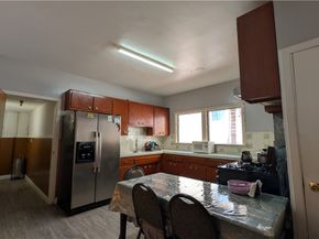 2956 W 15th, Los Angeles CA 90006