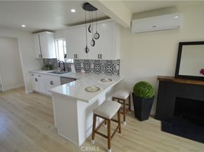 551 W 101 Street, Los Angeles CA 90044