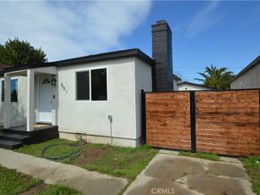 551 W 101 Street, Los Angeles CA 90044