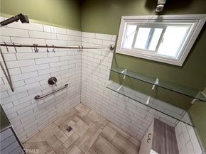 3008 W 30th Street, Los Angeles CA 90018