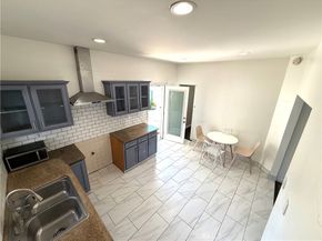 3008 W 30th Street, Los Angeles CA 90018