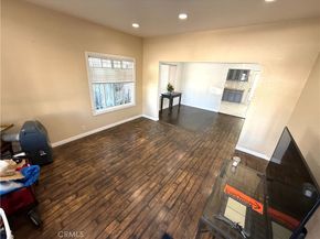 3008 W 30th Street, Los Angeles CA 90018