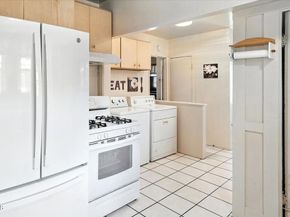1954 N Garfield Avenue, Pasadena CA 91104