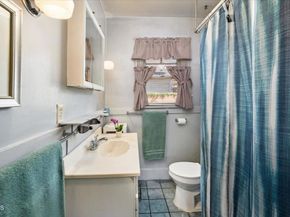 1954 N Garfield Avenue, Pasadena CA 91104