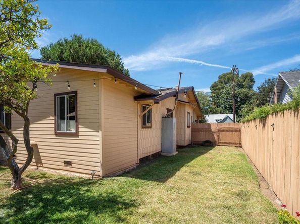 1954 N Garfield Avenue, Pasadena CA 91104