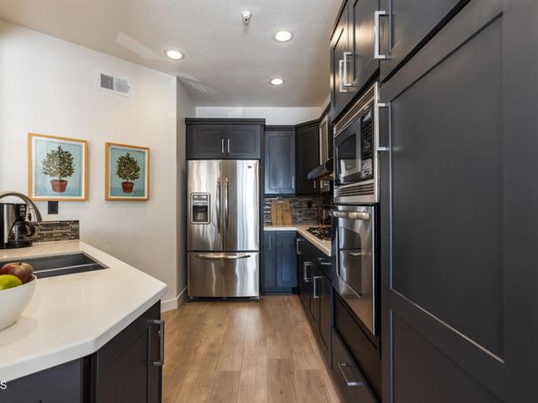 13945 Lemoli Avenue, Hawthorne CA 90250