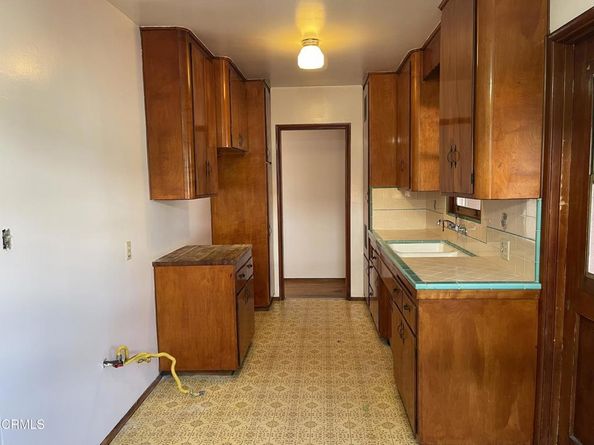 233 N Olive Avenue, Alhambra CA 91801