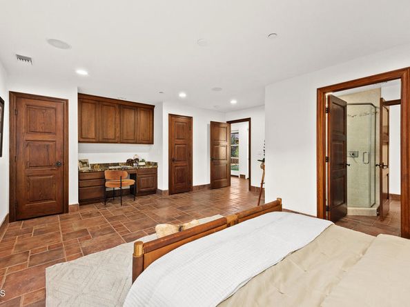 1533 Rancho Avenue, Glendale CA 91201