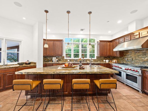 1533 Rancho Avenue, Glendale CA 91201