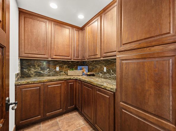 1533 Rancho Avenue, Glendale CA 91201