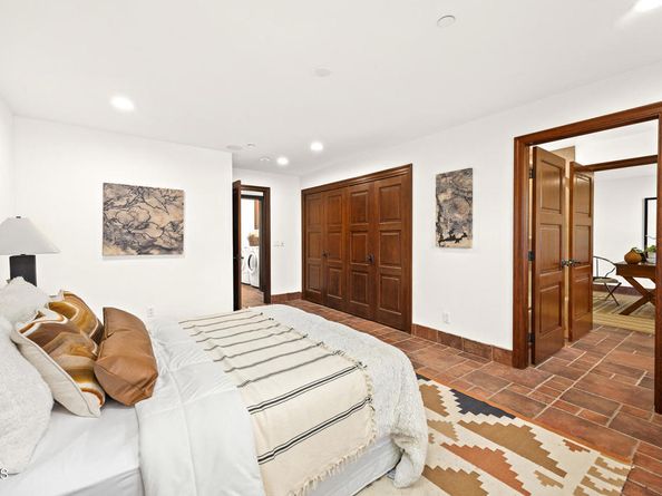 1533 Rancho Avenue, Glendale CA 91201