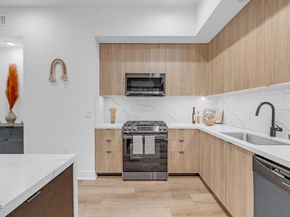 178 S Euclid Avenue 310, Pasadena CA 91101