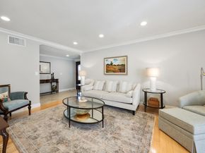 9263 La Shell Drive, Tujunga CA 91042