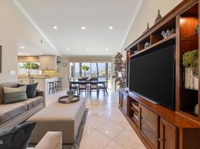 9263 La Shell Drive, Tujunga CA 91042