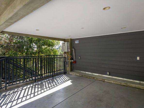 475 Rustic Drive, Los Angeles CA 90065