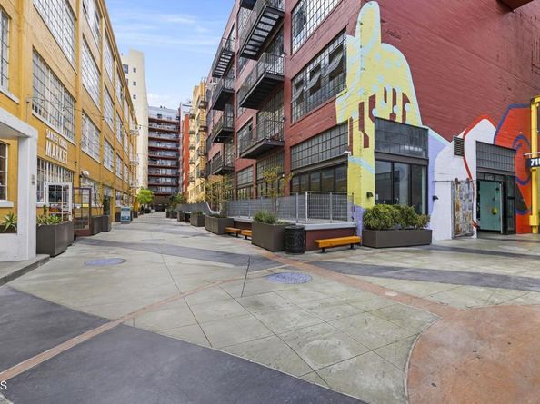 746 S Los Angeles Street 1001, Los Angeles CA 90014