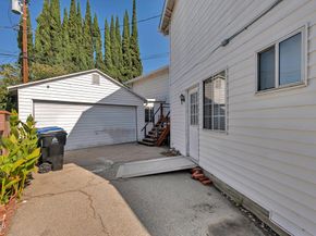 15743 Covello Street, Lake Balboa CA 91406