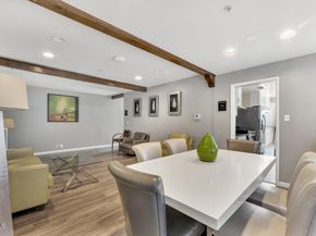 15743 Covello Street, Lake Balboa CA 91406