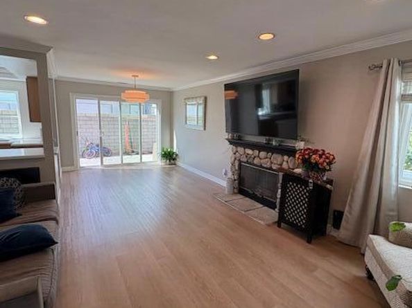 919 Olive Avenue B, Monrovia CA 91016