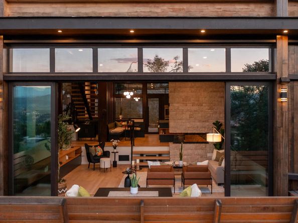 4209 Sea View Lane, Los Angeles CA 90065