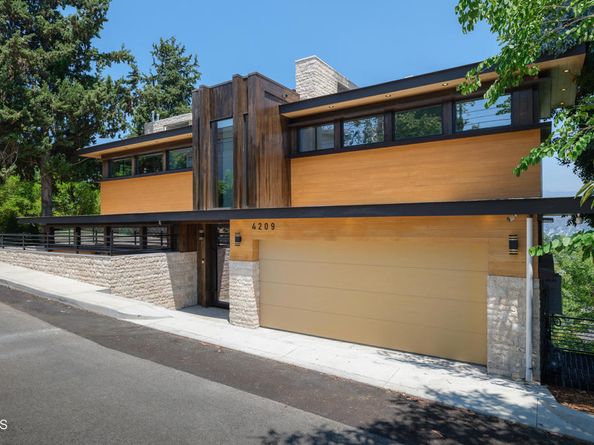 4209 Sea View Lane, Los Angeles CA 90065