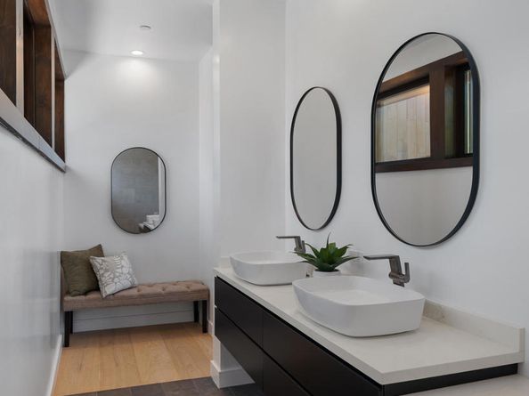 4209 Sea View Lane, Los Angeles CA 90065