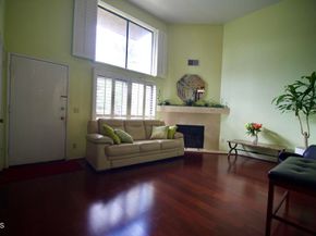 1931 E Huntington Drive F, Duarte CA 91010