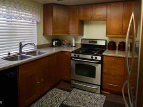 1931 E Huntington Drive F, Duarte CA 91010