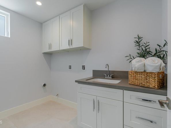 3874 W Point Drive, Los Angeles CA 90065