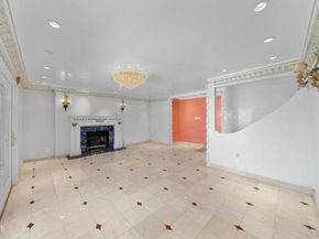 1118 Oberlin Drive, Glendale CA 91205
