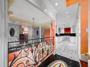 1118 Oberlin Drive, Glendale CA 91205